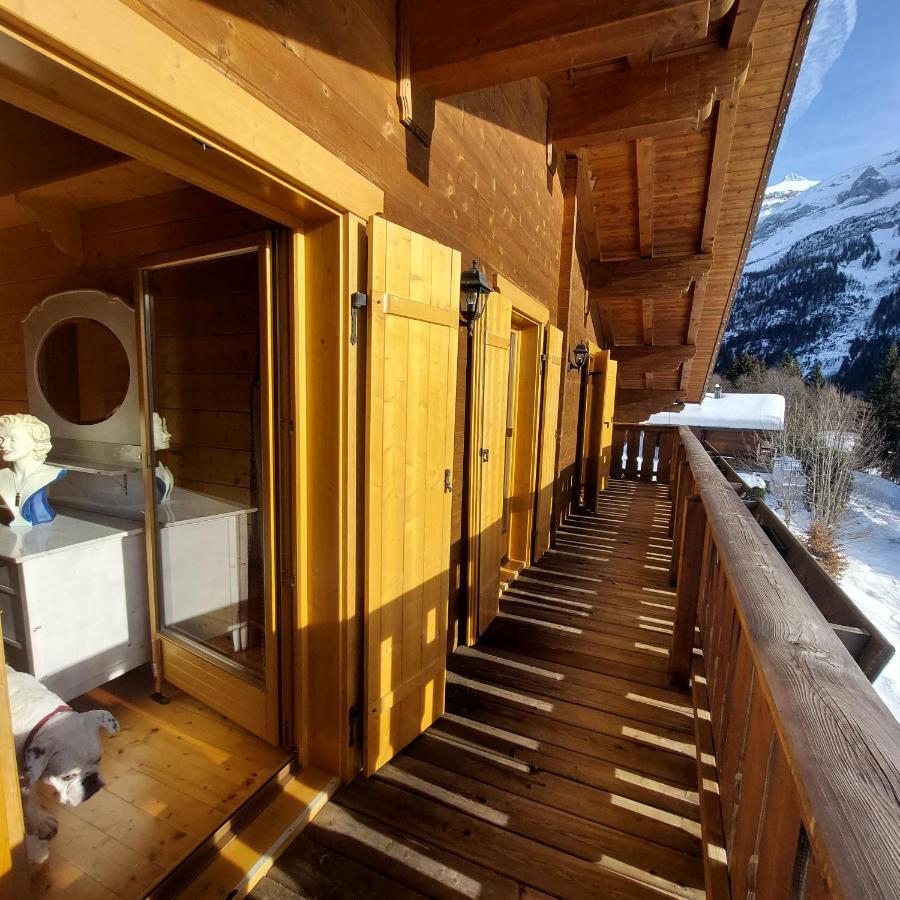 Chambre d'hôtes L'ours Bleu Les Diablerets Exterior foto